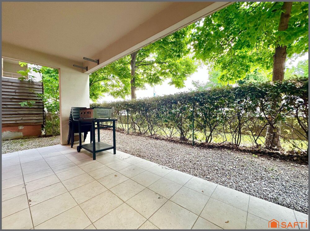 Appartement au RDC avec jardin et place de parking