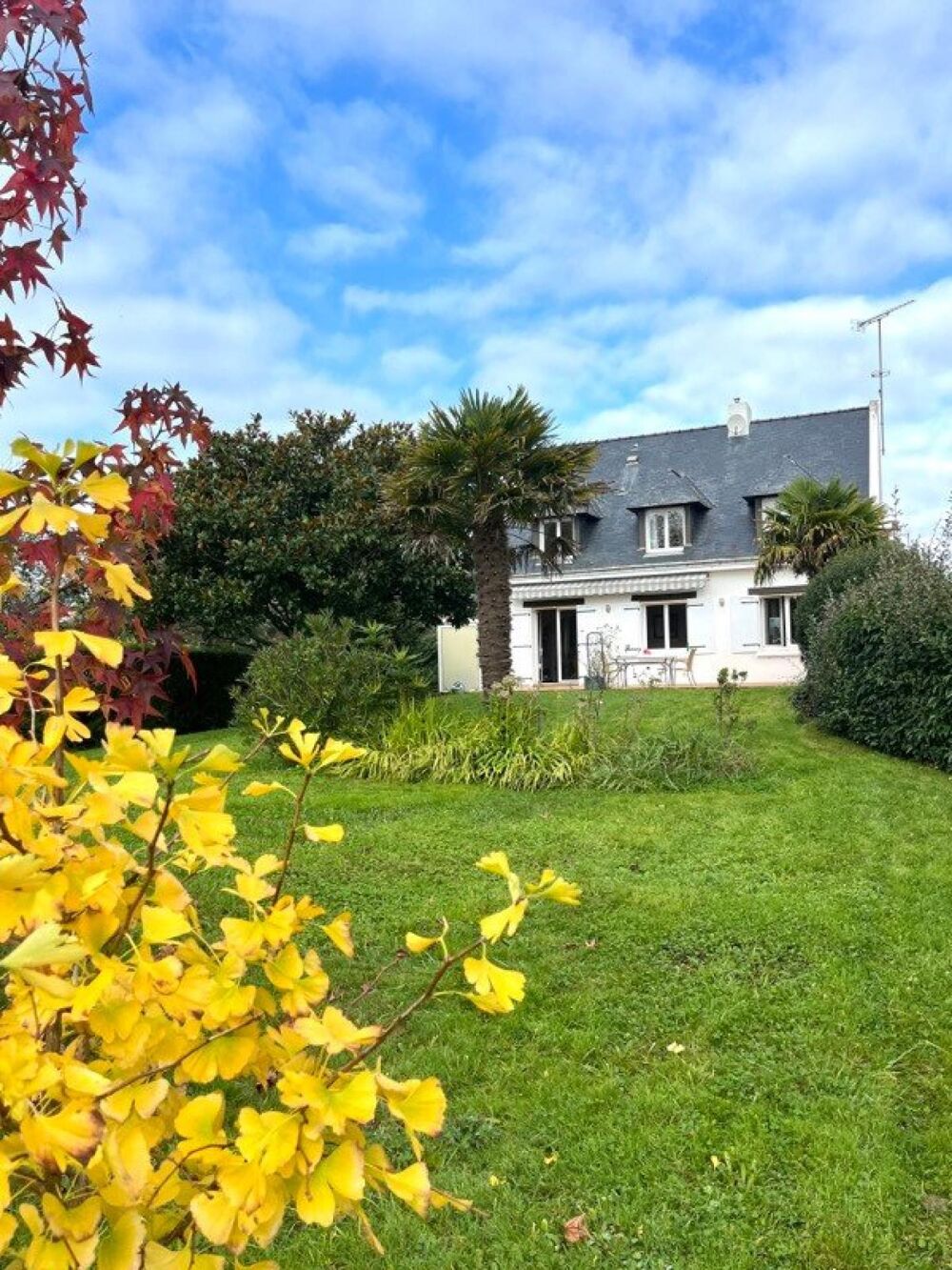 Vente Maison En plein coeur de St Lyphard: grands volumes et joli jardin! Saint-lyphard