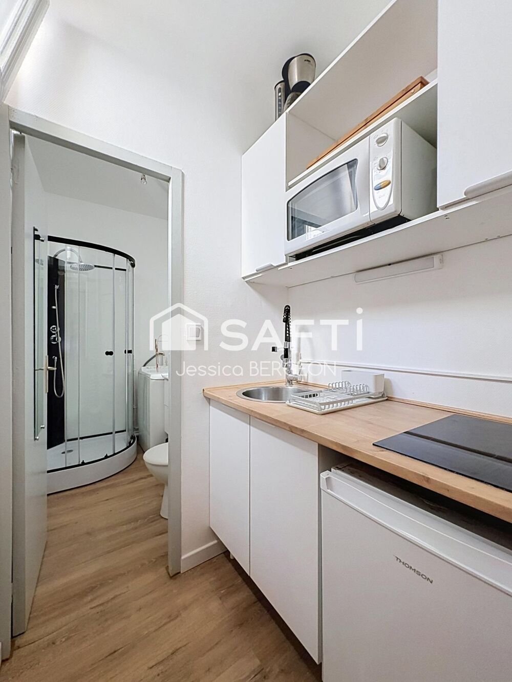 Vente Appartement Appartement entièrement rénové - Vendu meublé et équipé Bordeaux