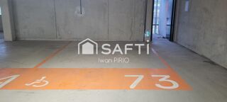  Parking / Garage � vendre 