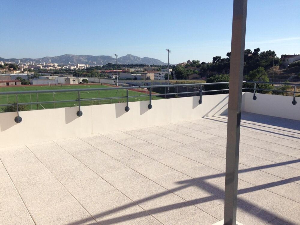 Vente Appartement Appartement T3 60 m2 et 60 m2 de terrasse Marseille 12