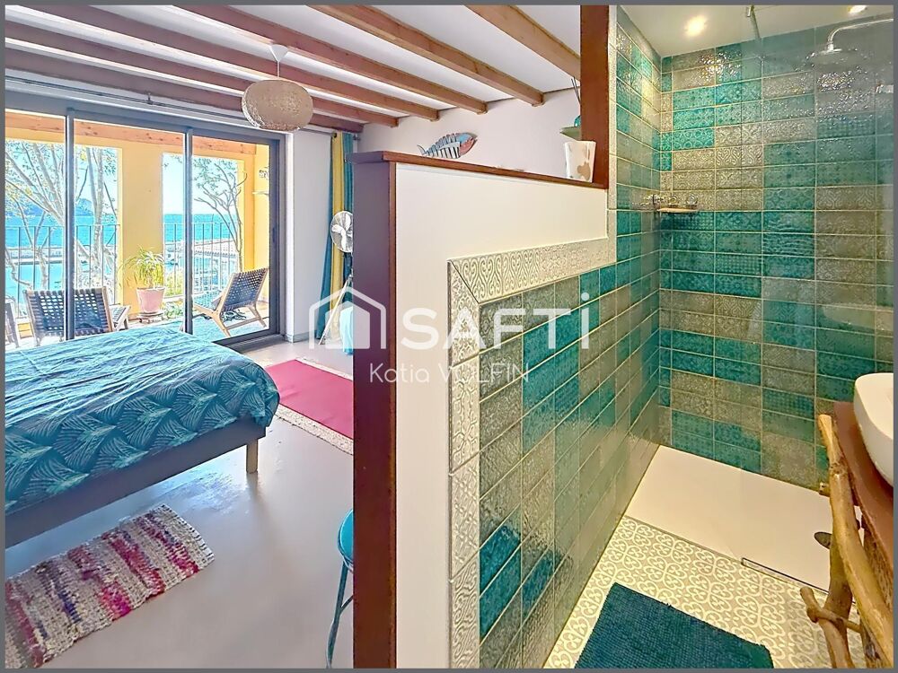 à vendre  Appartement Saint-Cyr-sur-Mer (83270)