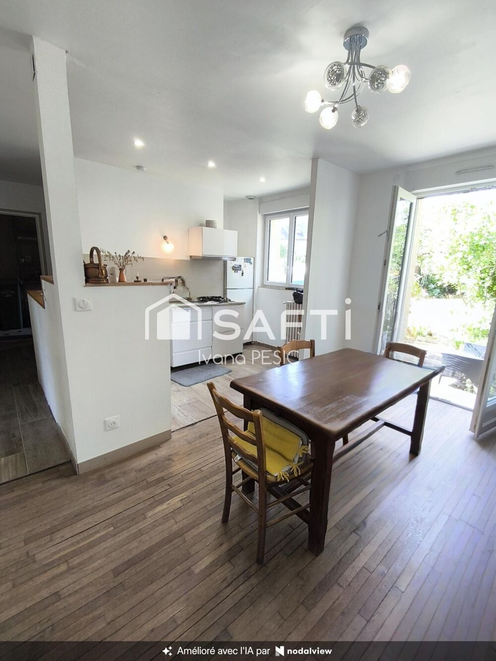Vente Maison Orléans Nord, maison familiale des années 50 + jardin Orleans