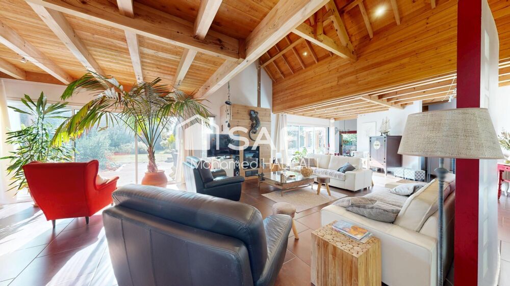 Vente Maison Architecture élégante de 243 m², parcelle de 2800 m² Biscarrosse