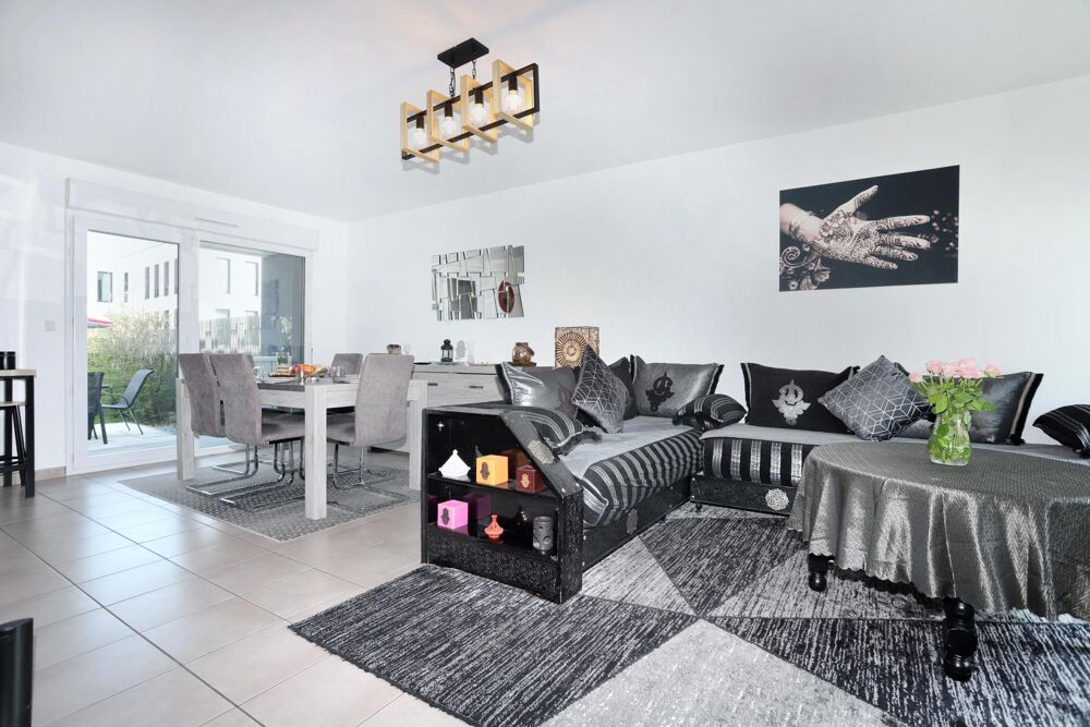 Nouveau prix - Maison 100 m2 - 3 Chambres - Jardin