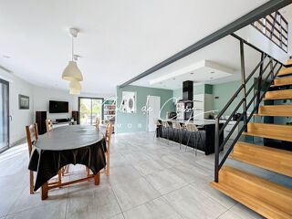  Maison � vendre 6 pi�ces 176 m�