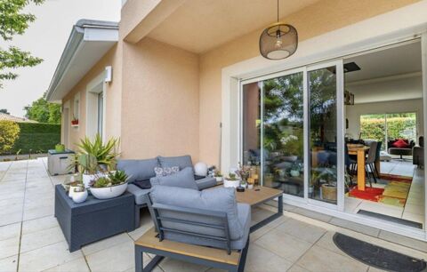   Superbe maison de 186m� sur 931m� de parcelle! Maison - 5 pi�ce(s) - 186 m�