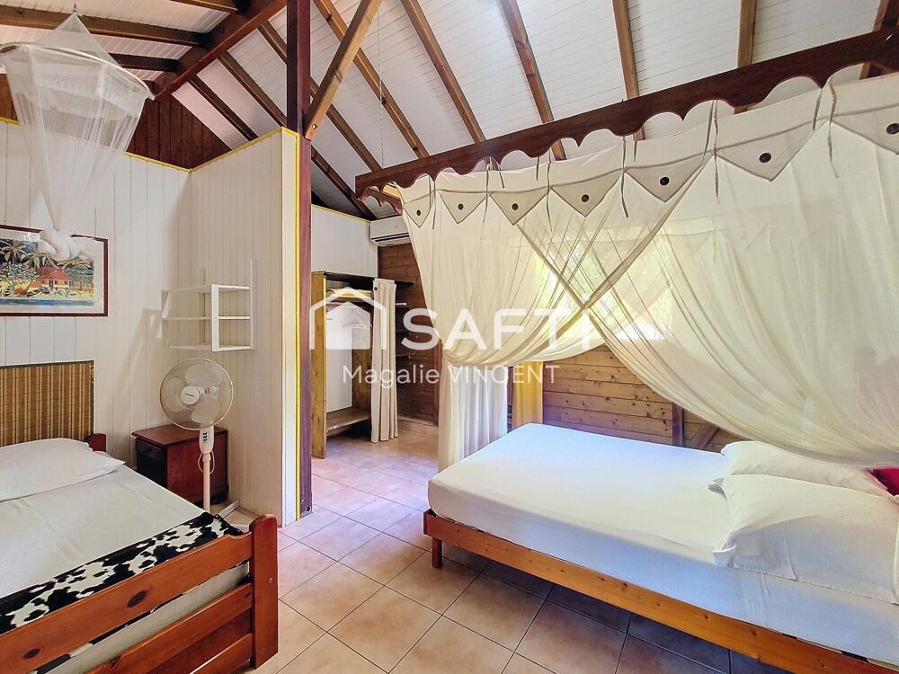 à vendre  Maison Bouillante (97125)