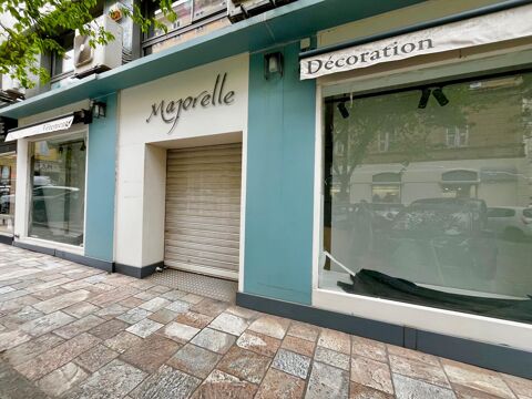   DROIT AU BAIL – LOCAL COMMERCIAL – HYPER CENTRE DE BASTIA 