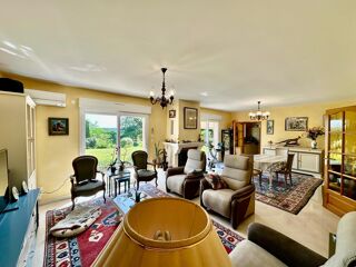  Maison � vendre 11 pi�ces 335 m�