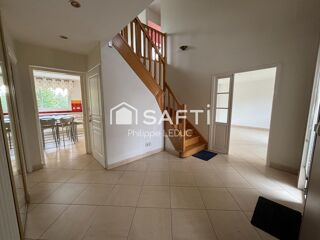  Maison � vendre 9 pi�ces 199 m�