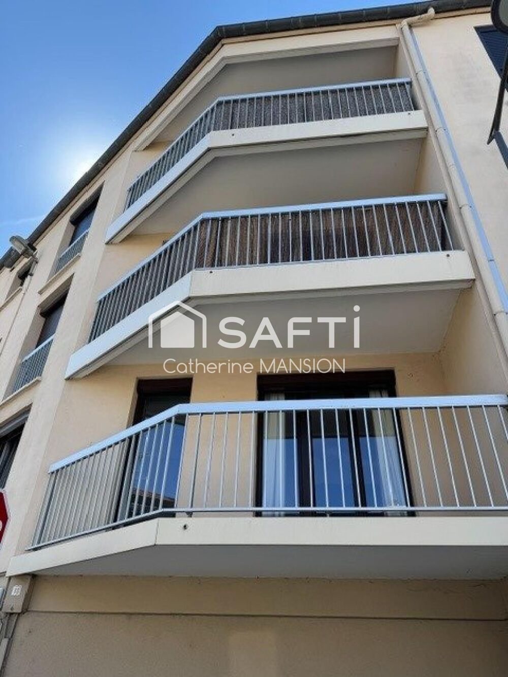 Vente Appartement A vendre à Reims quartier Courlancy, T4  lumineux et traversant avec balcon, 3 chambres. Reims