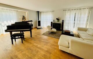  Maison � vendre 7 pi�ces 210 m�