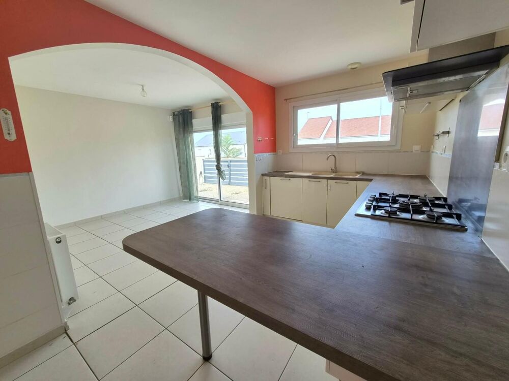 Vente Maison PLAIN PIED !!! Superbe pavillon récent, 4 chambres, quartier résidentiel recherché, environnement calme et campagnard. Chatellerault