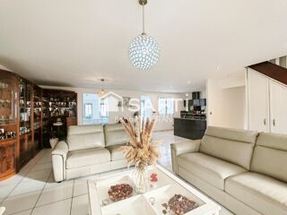  Maison � vendre 10 pi�ces 200 m�