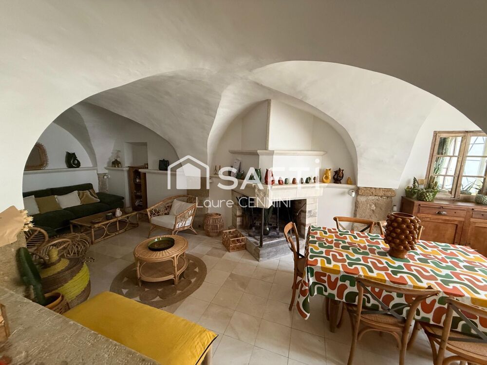 GRILLON, Enclave des Papes, jolie maison de ville
