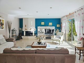  Maison  vendre 9 pices 262 m