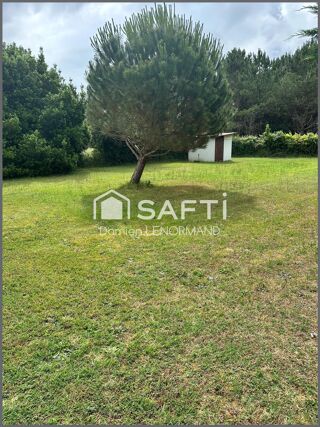  Terrain à vendre 889 m²