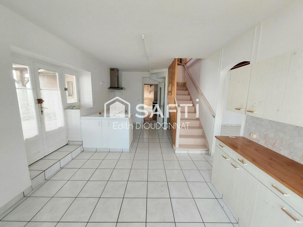Vente Maison Maison de bourg, volumes et potentiel Chateau-guibert