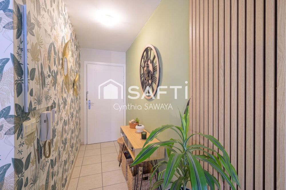 Vente Appartement Appartement hyper centre de Gujan avec terrasse et place de parking couverte Gujan-mestras