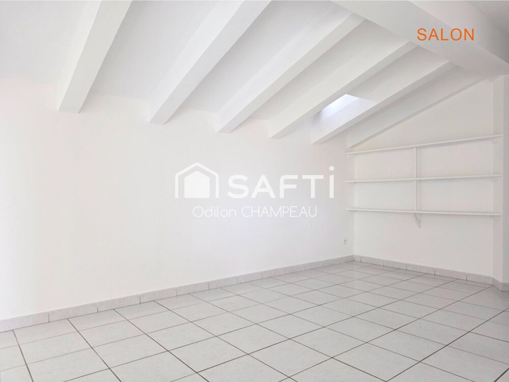 Vente Appartement Appartement F2 de 39m2 avec terrasse - Emplacement stratégique Perpignan