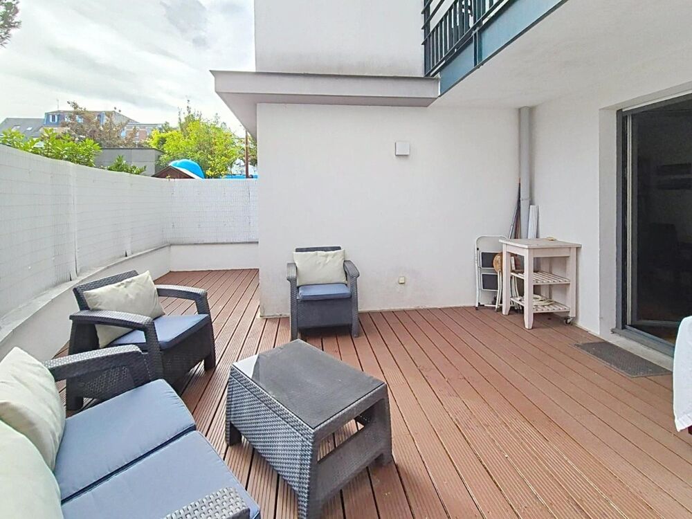 Vente Appartement Appartement deux pièces à vendre avec terrasse et parking Issy-les-moulineaux
