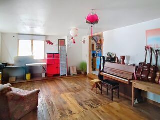  Maison  vendre 9 pices 190 m