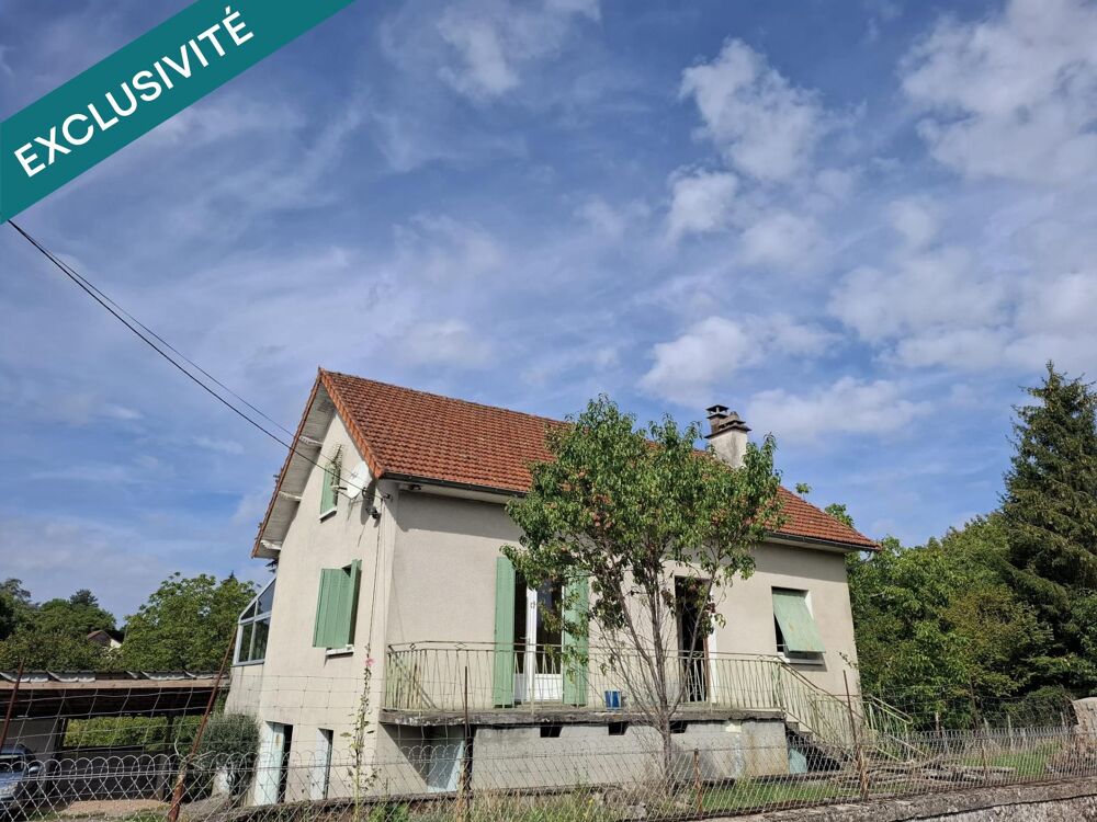 Maison 4 chambres à rénover  Terrain 1 189 m²  Garage & caves.