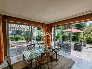  Maison � vendre 6 pi�ces 200 m�