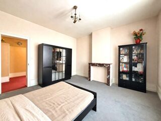  Maison à vendre 7 pièces 302 m²
