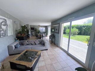 Maison à vendre 7 pièces 165 m²