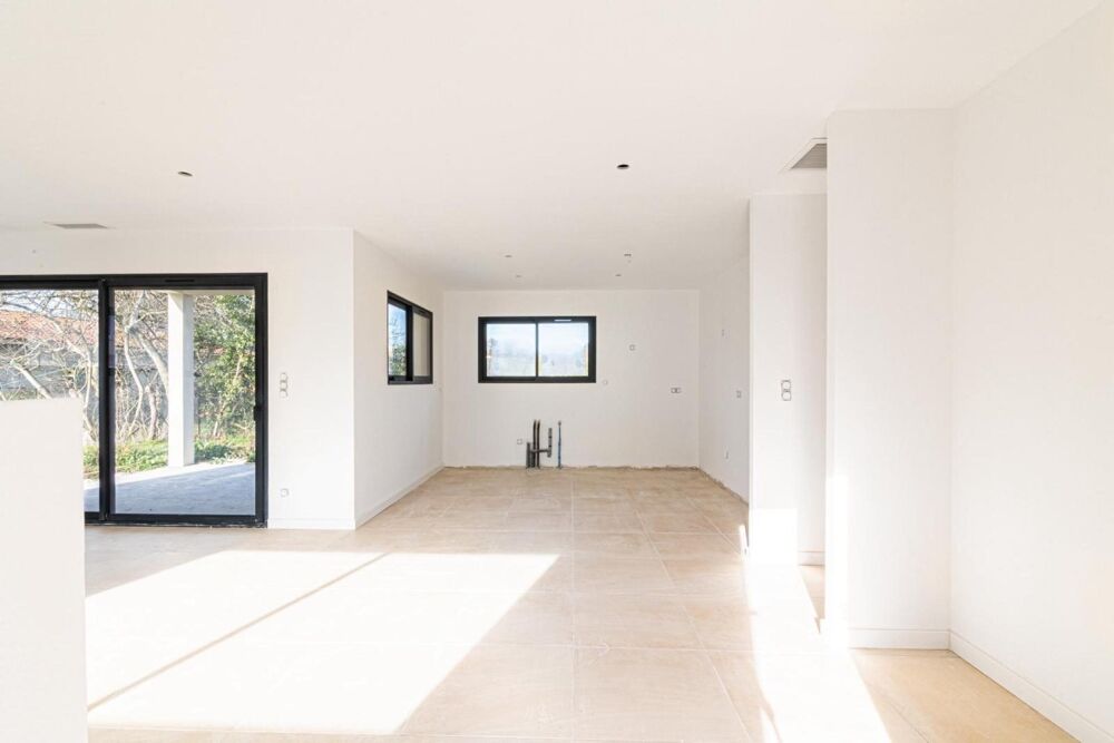 BÉRAT - Belle maison contemporaine T4, avec terrasse sur 507 m2 de terrain