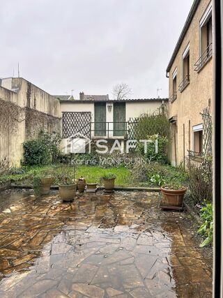  Maison � vendre 9 pi�ces 217 m�