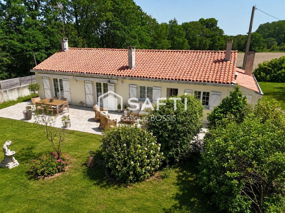 Vente Maison SOULLANS – UN AIR DE BORD DE MER… EN PLEINE NATURE avec dépendances Soullans
