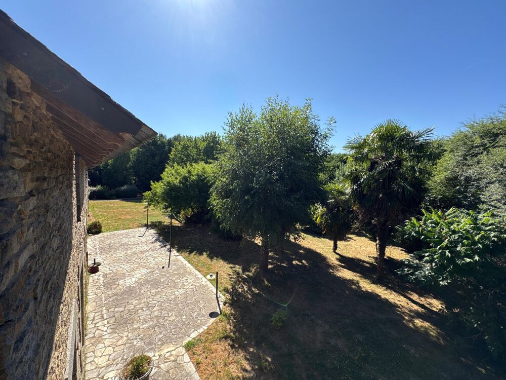 Vente Maison Magnifique corps de ferme + 5,5 hect de terrain Rieux