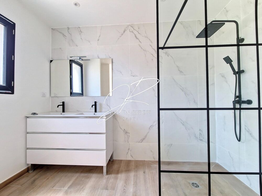 Vente Maison Villa T5 4 chambres 105 m² piscine et garage NEUF Serignan