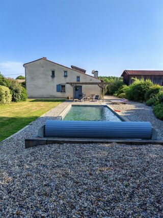  Maison à vendre 7 pièces 236 m²