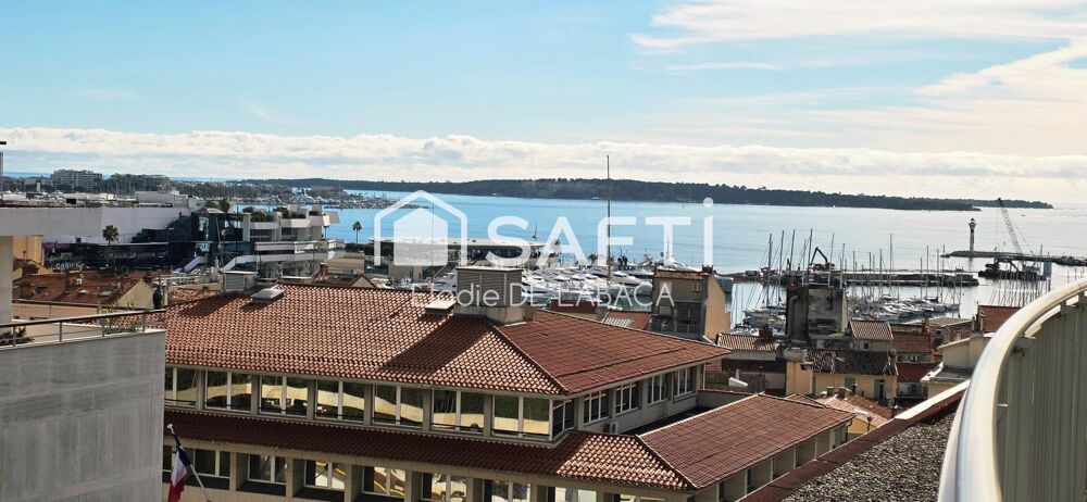 CENTRE CANNES 3 PIECES 95 M2 DERNIER ETAGE VUE MER