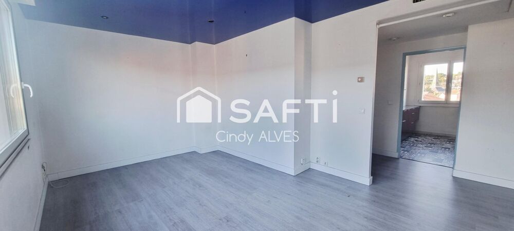 Appartement T3 avec ascenseur, cave et parking.