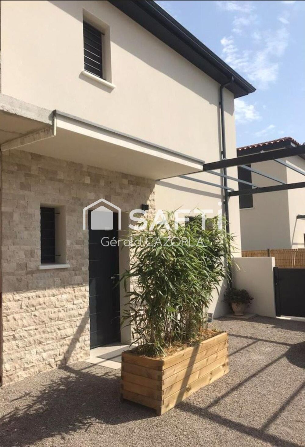 Vente Maison Au coeur du village. Le triadou