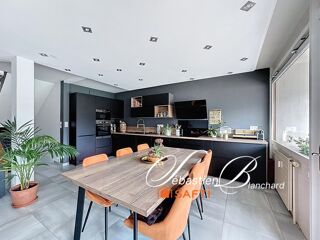  Appartement à vendre 4 pièces 104 m²