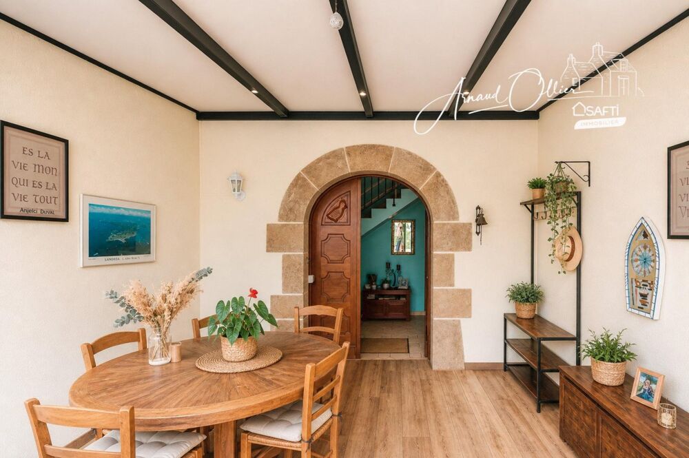 Vente Maison Landéda – Élégante maison familiale avec piscine intérieure à deux pas de la mer Landeda