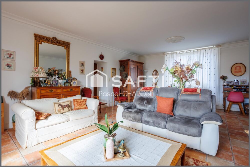 Vente Maison Superbe maison en pierre : centre bourg Etrelles - 228 m² - Habitation & Activité Etrelles