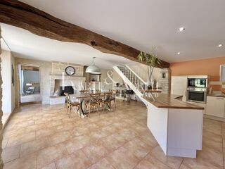  Maison � vendre 6 pi�ces 210 m�