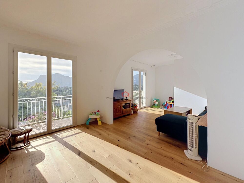 Vente Maison Maison composée de deux appartements Plaine de Peri Peri
