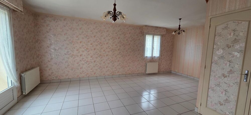 Maison en plein centre de Muzillac sur un beau terrain clos