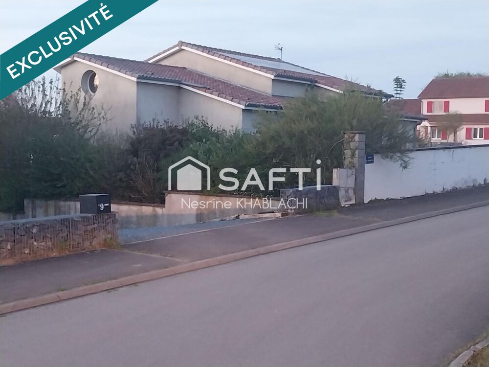 Vente Maison Maison d'architecte 6ch. Avec piscine Saint-pierrevillers