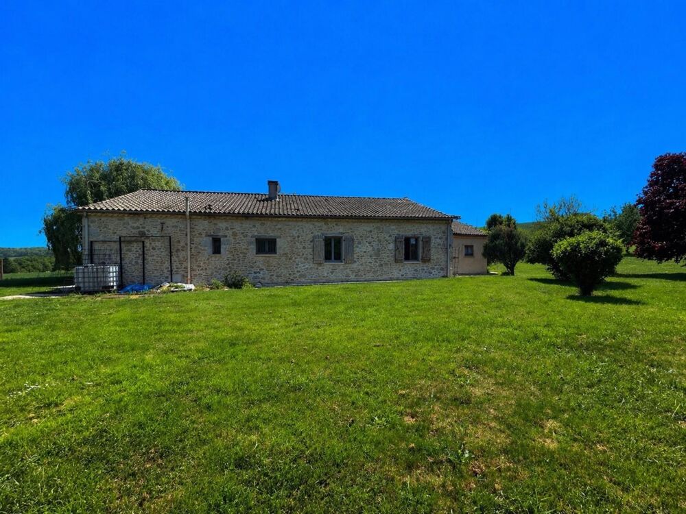 Maison en pierre rénovée  Cadre exceptionnel sans vis-à-vis  Clairac