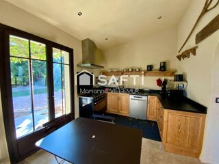  Propriété/château à vendre 9 pièces 250 m² Mezin