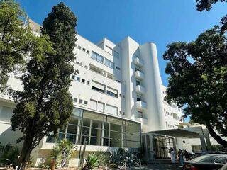  Appartement � vendre 4 pi�ces 130 m�